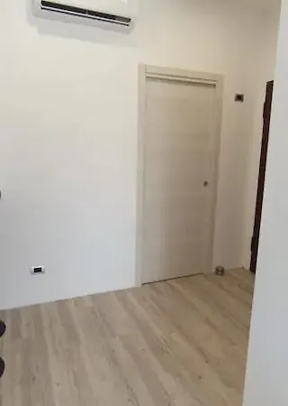 Bilocale Moderno In Centro Citta *