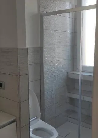 Bilocale Moderno In Centro Citta